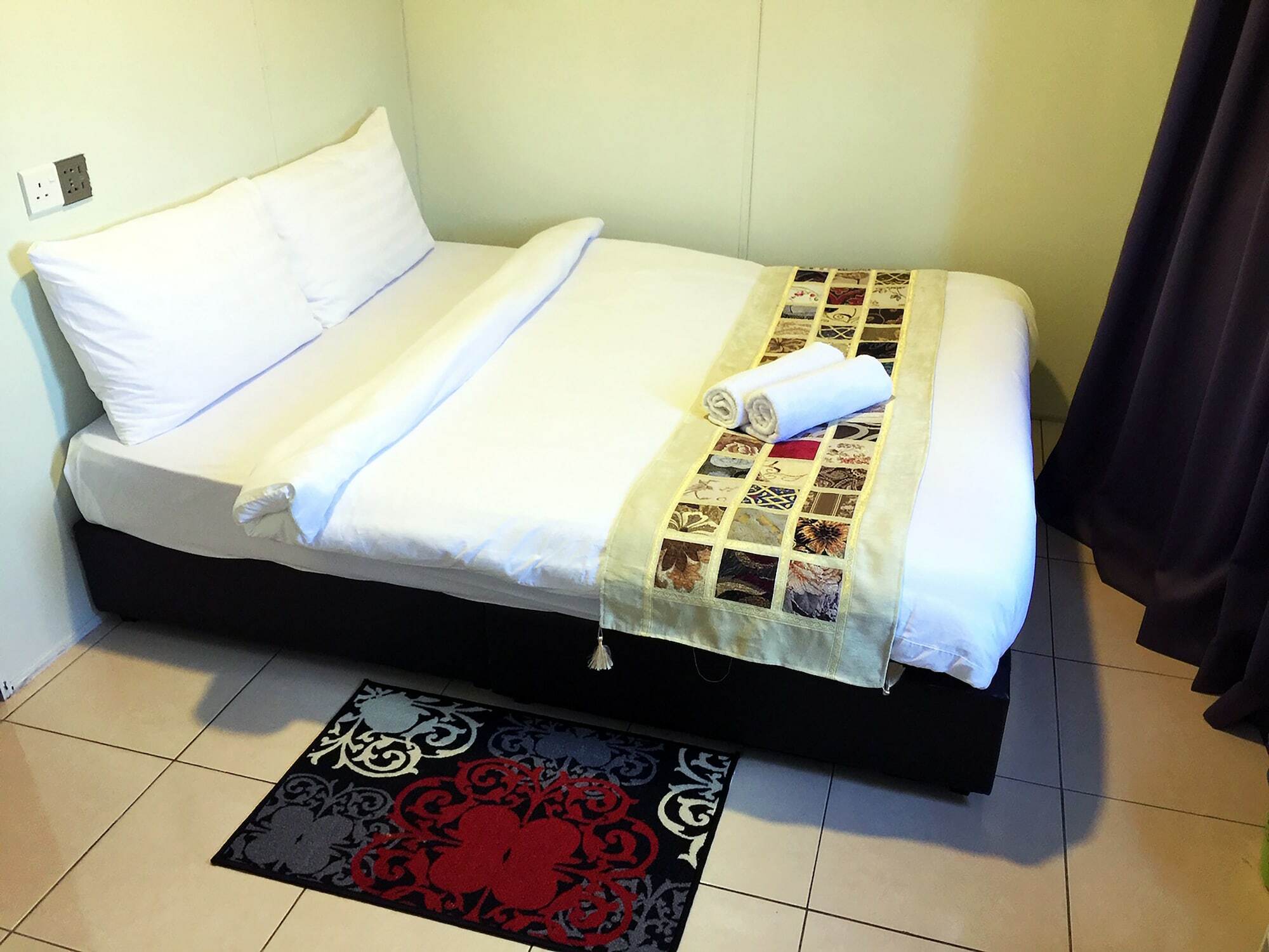 Milvus Hotel กัวห์ ภายนอก รูปภาพ
